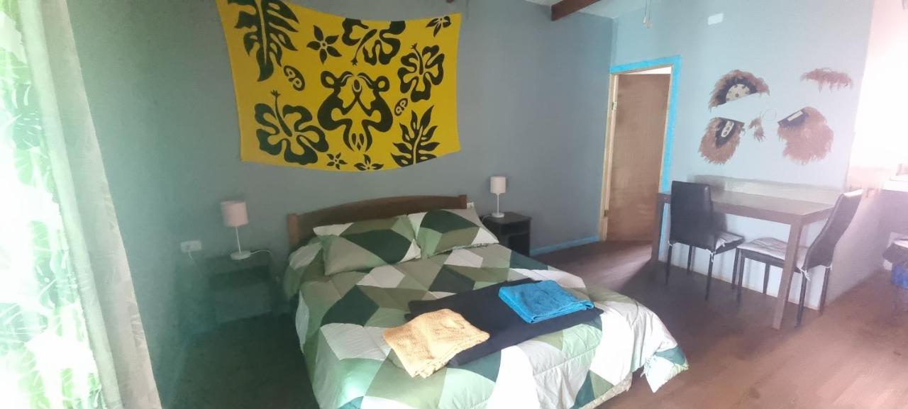 Hostal Henua Roa Hanga Roa Buitenkant foto